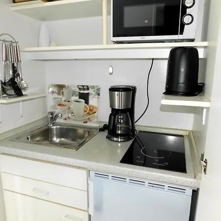 Apartamento Strandnahes Ostseescholle Mit Balkon , Parkplatz *